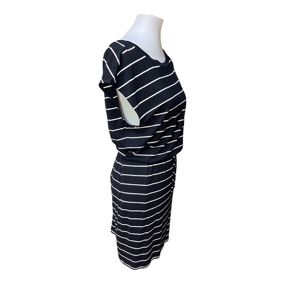 Banana Republic Black and White Striped Dress - Picture 2 of 4